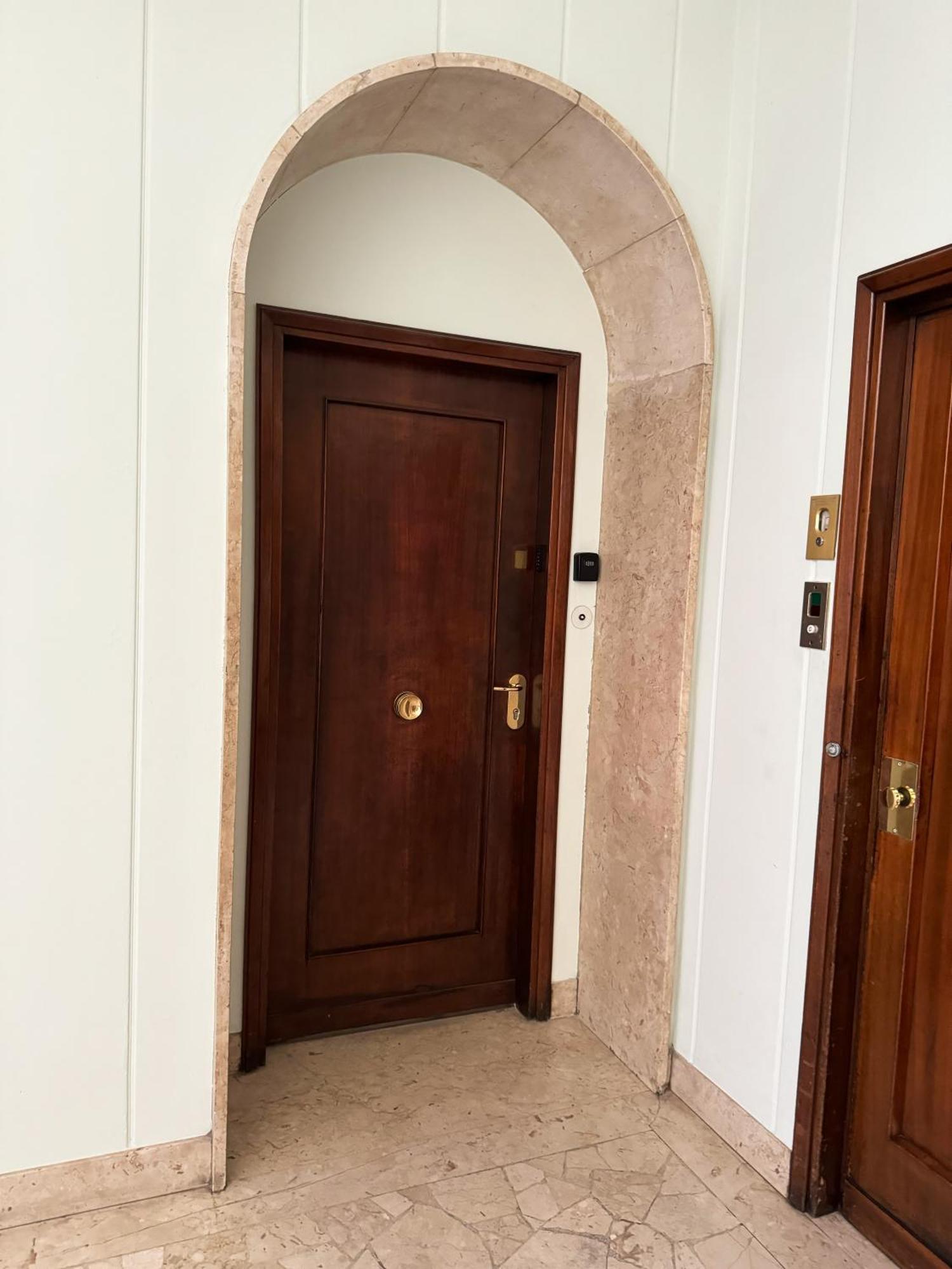 Gohost - City Hideaway A Few Minutes From Milano Centrale Esterno foto